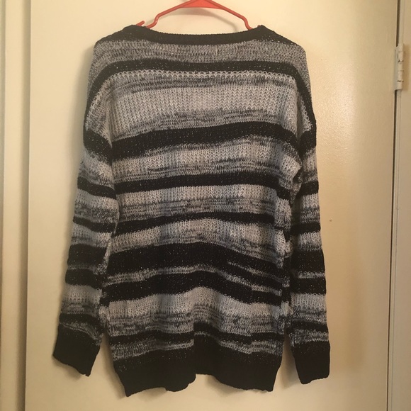 New Directions Longsleeves Stripe Sweater - Picture 6 of 7